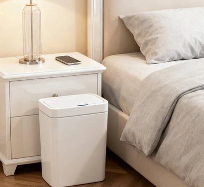 15 L Touchless Sensor Trash Can